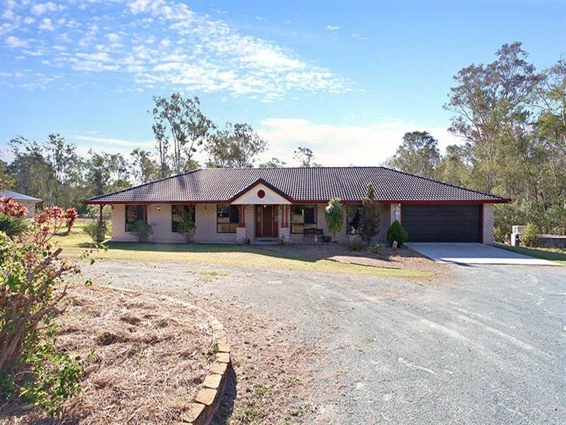 68 Racecourse Place, Tamborine QLD 4270