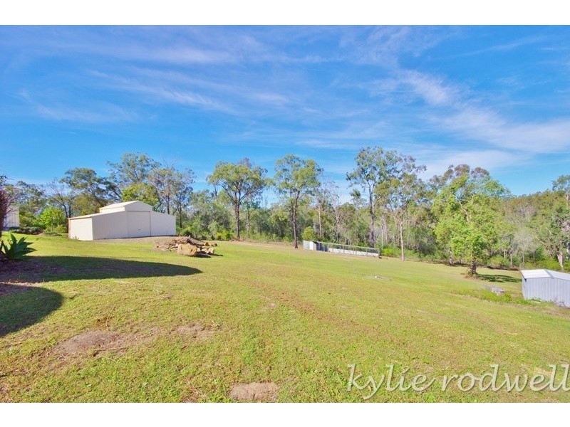 43 Borrowdale Court, Mundoolun QLD 4285