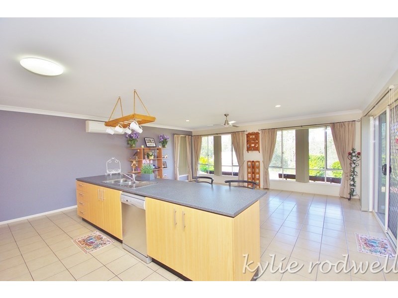 43 Borrowdale Court, Mundoolun QLD 4285