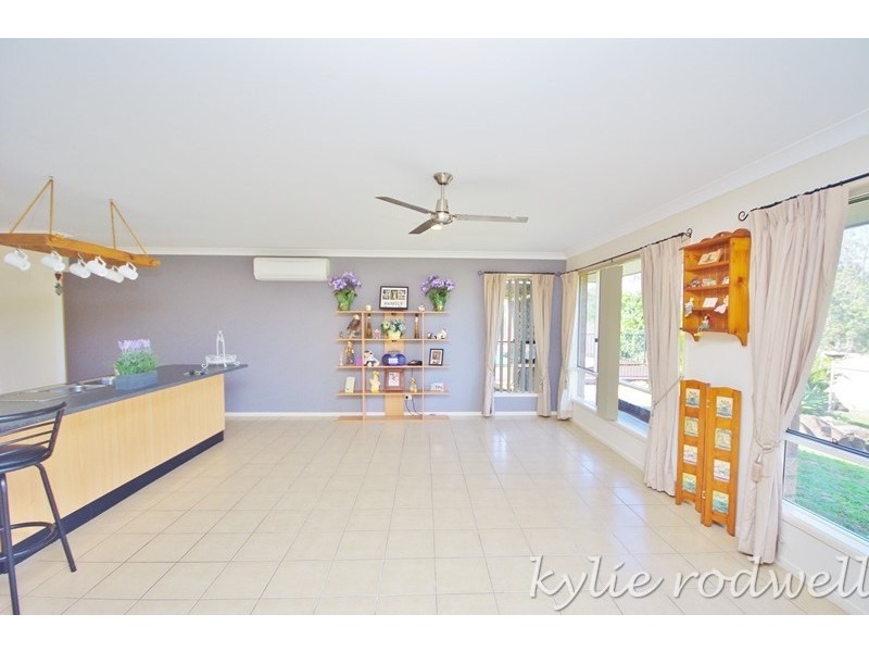 43 Borrowdale Court, Mundoolun QLD 4285