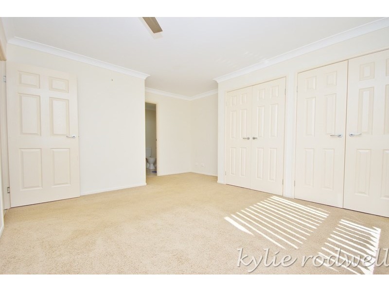 43 Borrowdale Court, Mundoolun QLD 4285