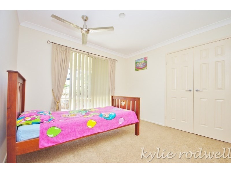 43 Borrowdale Court, Mundoolun QLD 4285