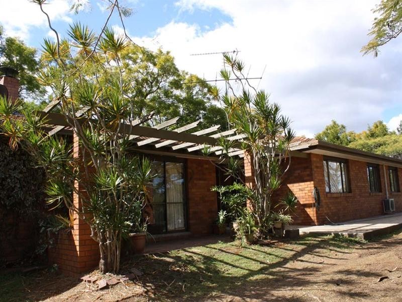 81 Wesley Way, Beaudesert QLD 4285