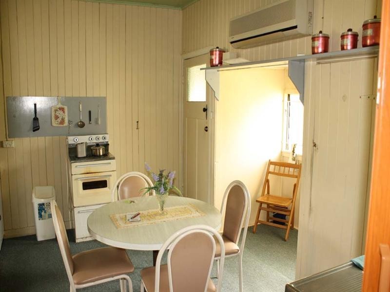 4 Delamore Street, Beaudesert QLD 4285