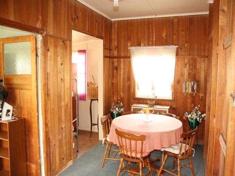 4 Delamore Street, Beaudesert QLD 4285