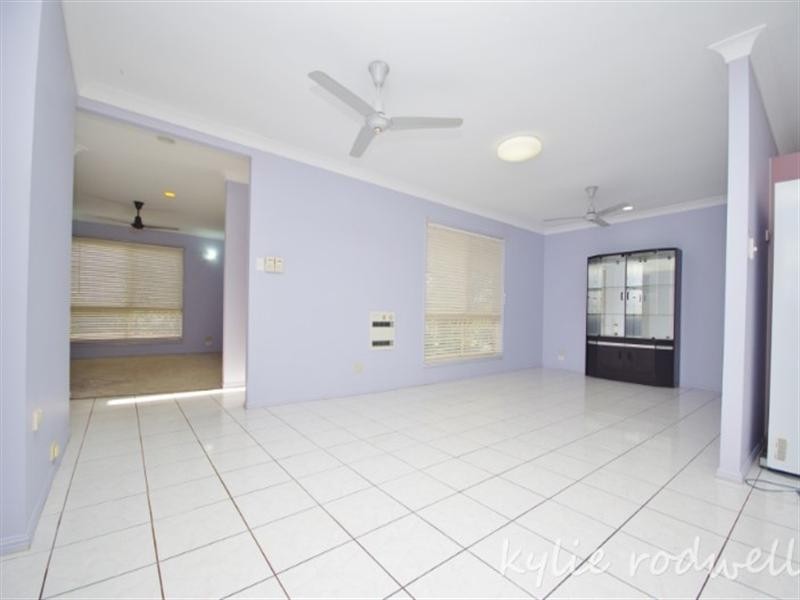 84 to 86 Tullamore Way, Gleneagle QLD 4285