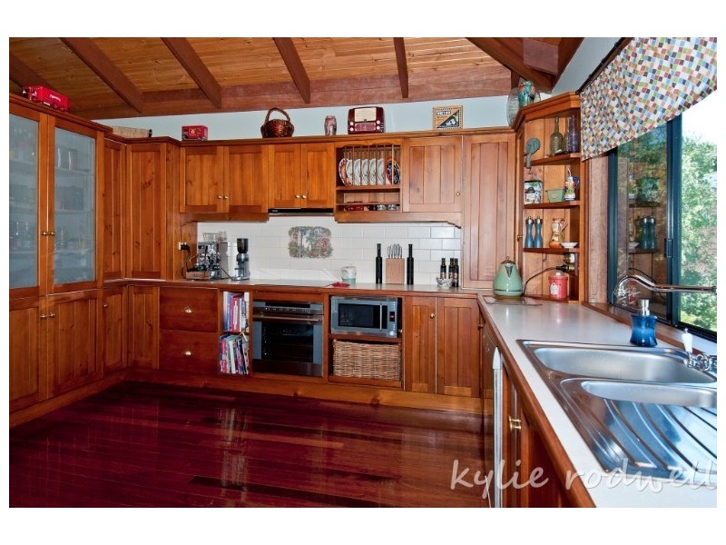 183 Brooklands Drive, Beaudesert QLD 4285