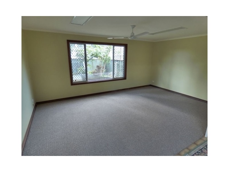 15 Albert Street, Beaudesert QLD 4285