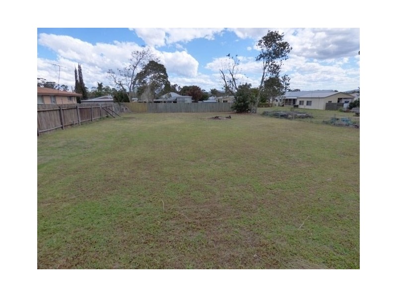 15 Albert Street, Beaudesert QLD 4285