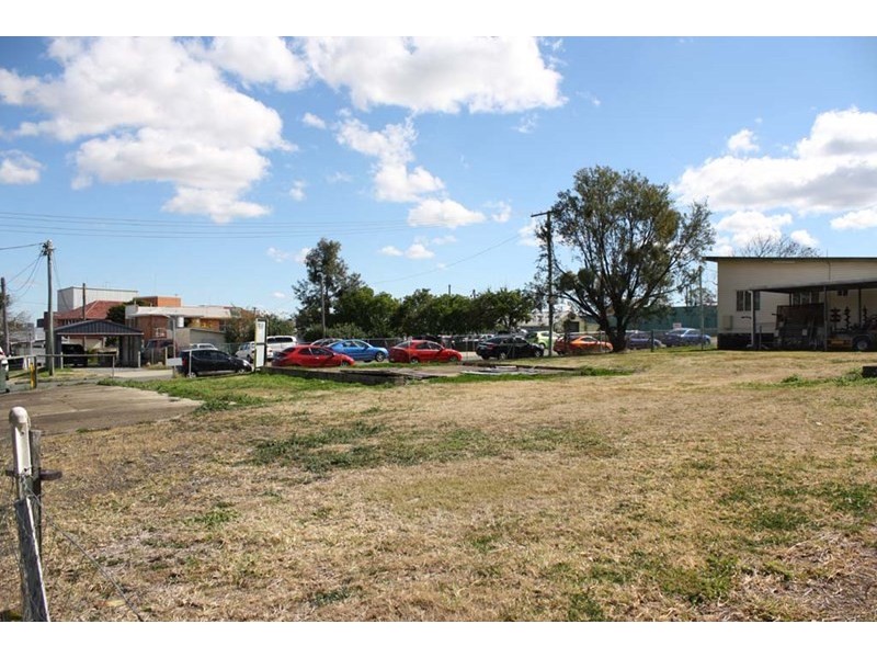 12 Davis Street, Beaudesert QLD 4285