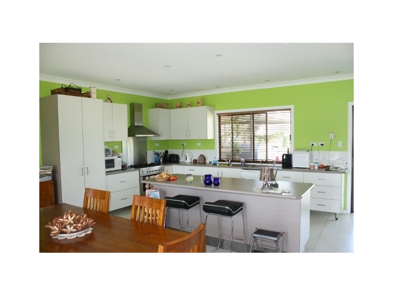 2-4 Hardgrave Street, Rathdowney QLD 4287