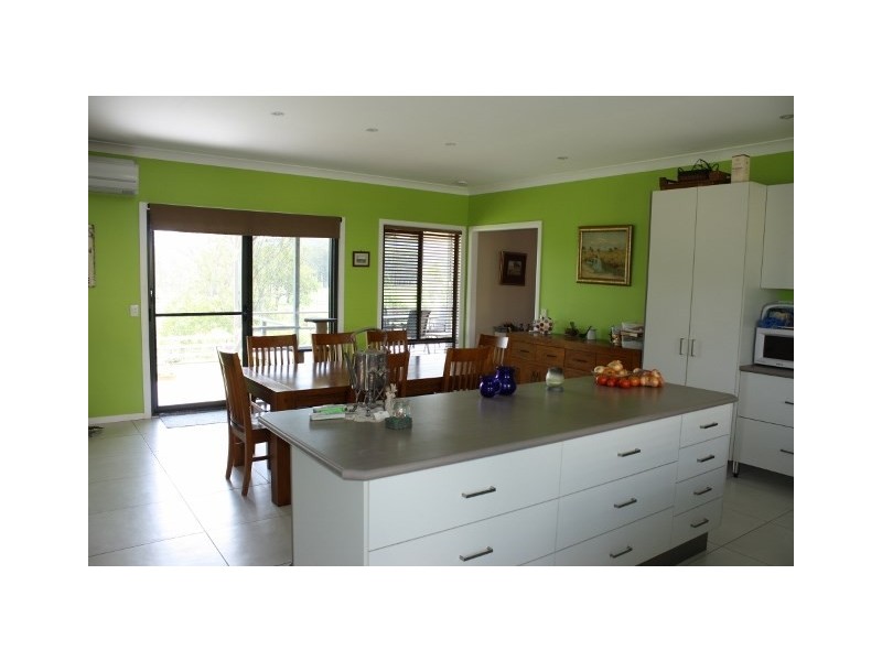 2-4 Hardgrave Street, Rathdowney QLD 4287