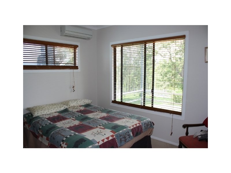 2-4 Hardgrave Street, Rathdowney QLD 4287