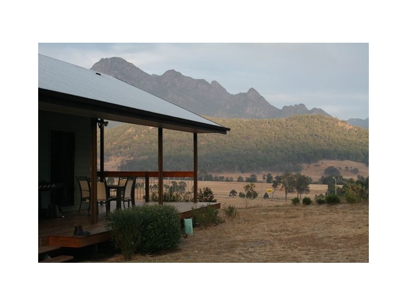 821 Upper Logan Road, Mount Barney QLD 4287