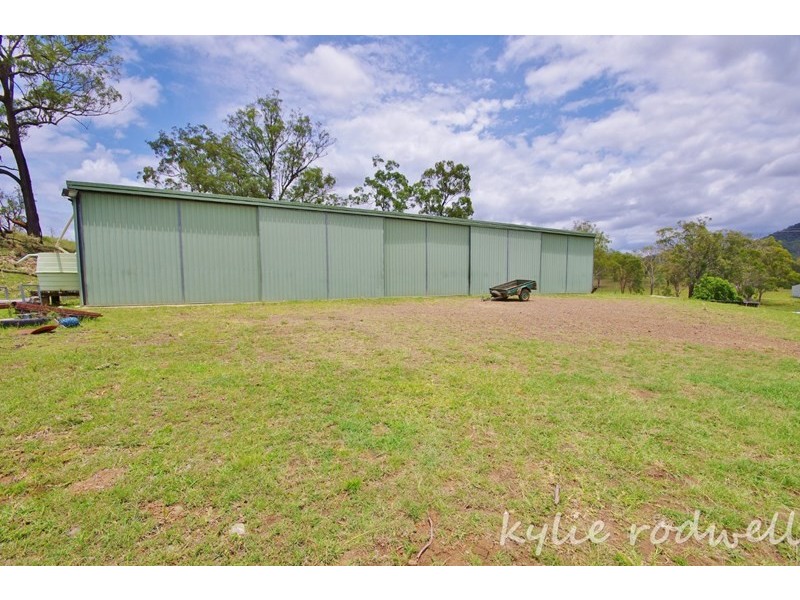 933 Carneys Creek Road, Croftby QLD 4310