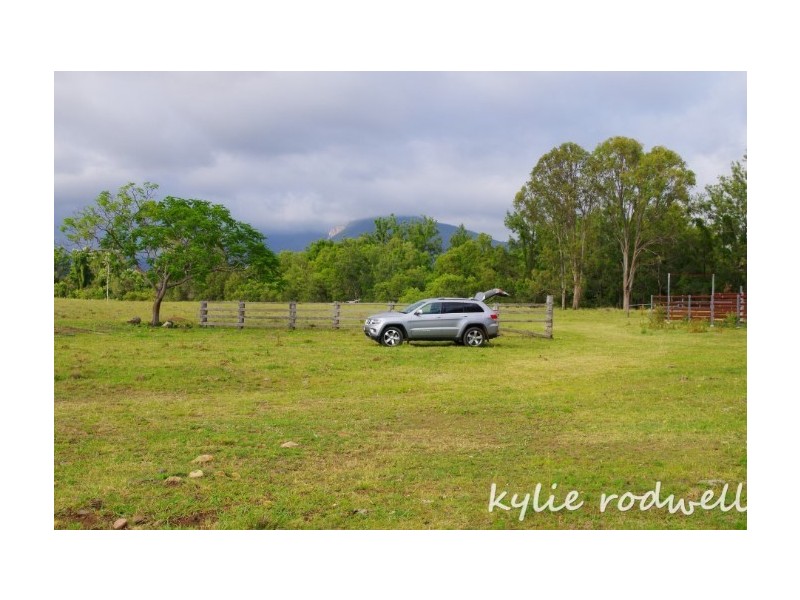 Lot 6 and 8 Carneys Creek Road, Croftby QLD 4310