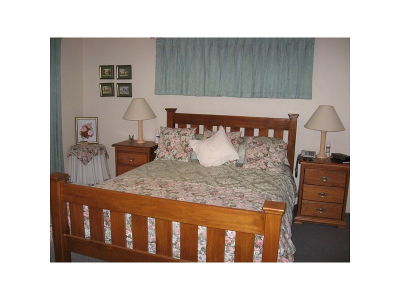 25-27 Walker Drive, Kooralbyn QLD 4285