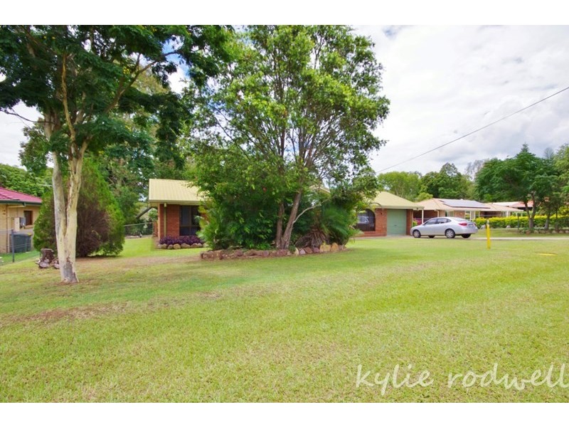 31 Lincoln Court, Gleneagle QLD 4285