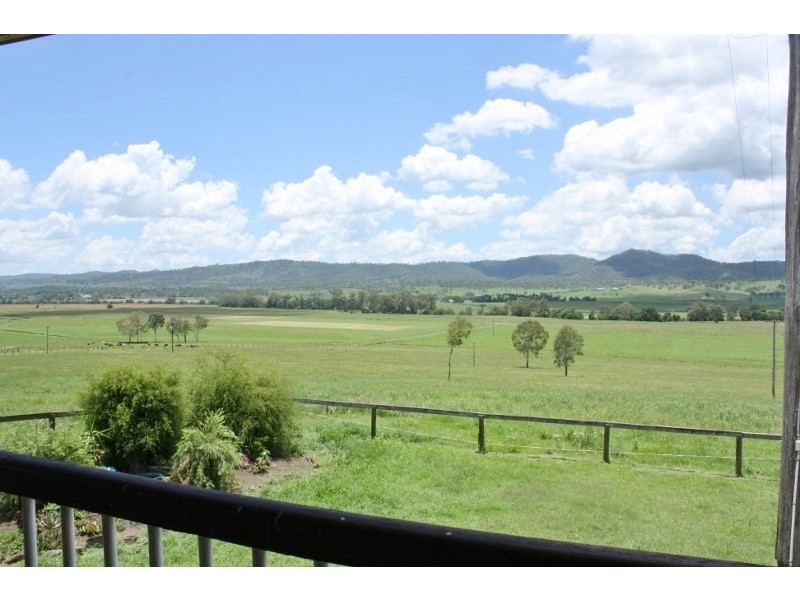 306 Tramway Road, Christmas Creek QLD 4285