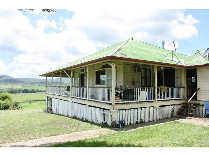 306 Tramway Road, Christmas Creek QLD 4285