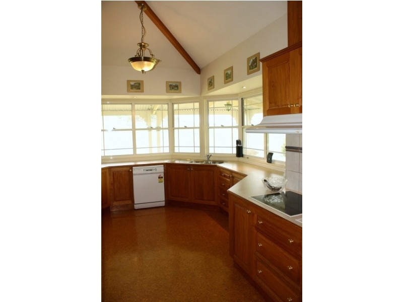 ‘Oakvale’ 181 Strong Road (off Fedamore Rd), Christmas Creek QLD 4285