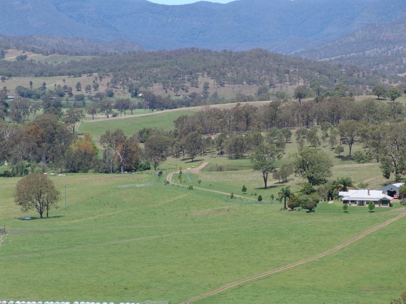 ‘Oakvale’ 181 Strong Road (off Fedamore Rd), Christmas Creek QLD 4285