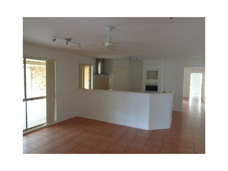 Kooralbyn QLD 4285