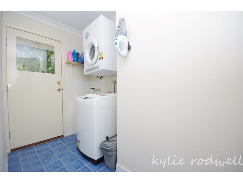17 Barker Place, Kooralbyn QLD 4285