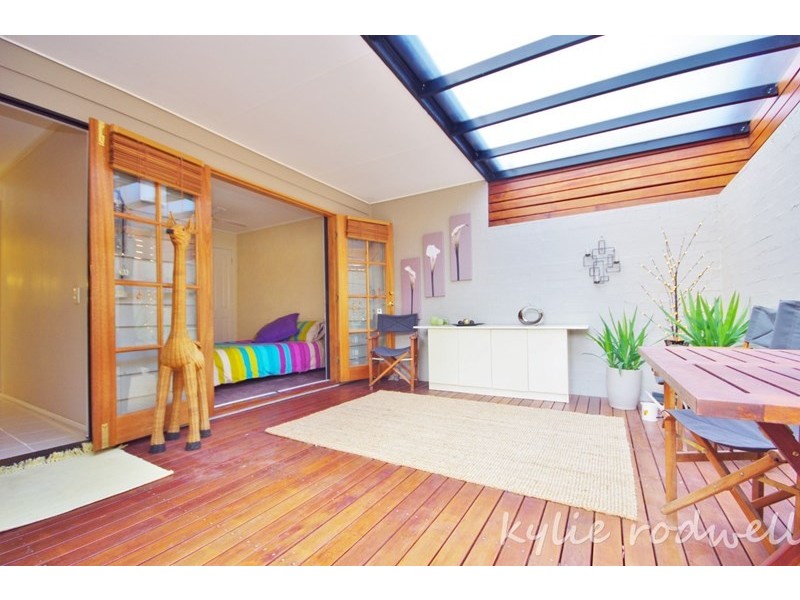 11 to 15 Yulgibar Close, Kooralbyn QLD 4285