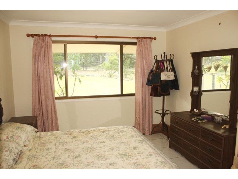 19 Plantation Road, Tamborine QLD 4270
