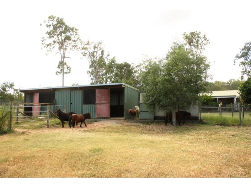 19 Plantation Road, Tamborine QLD 4270
