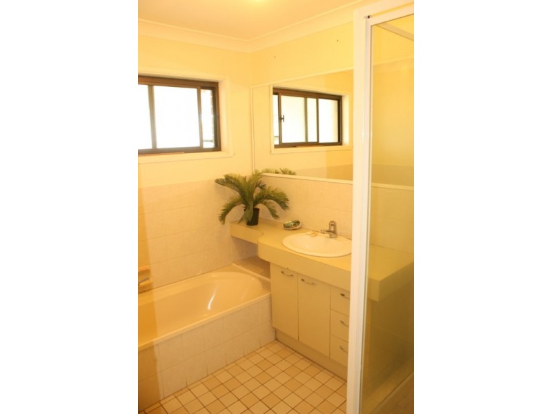 19 Plantation Road, Tamborine QLD 4270