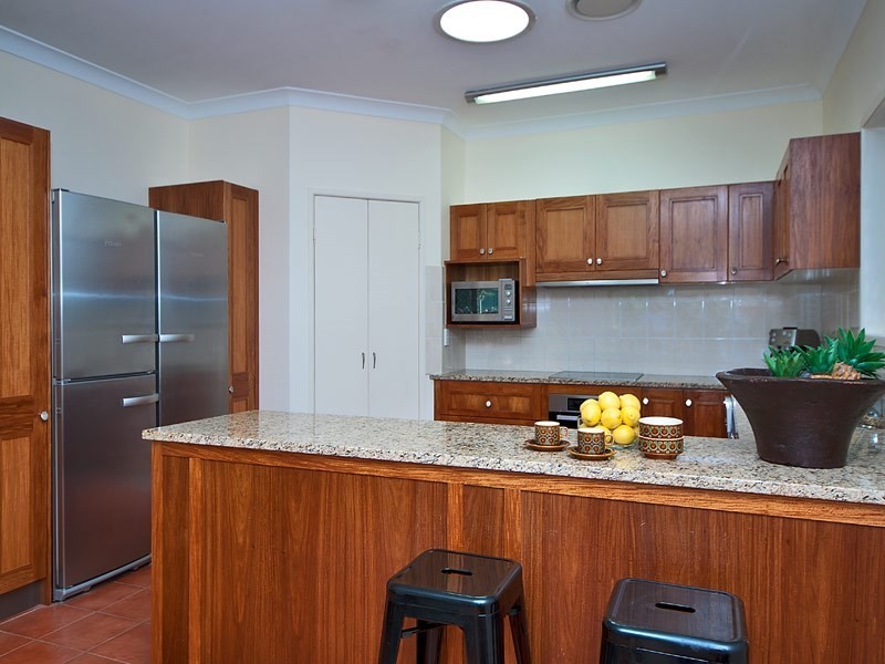 20 Beechmont Avenue, Tamborine Mountain QLD 4272