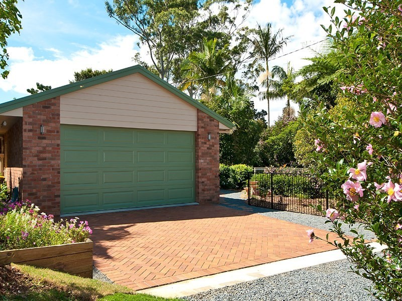 20 Beechmont Avenue, Tamborine Mountain QLD 4272