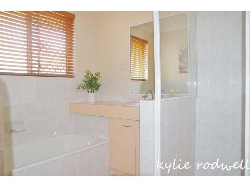26 Nicole Circuit, Beaudesert QLD 4285
