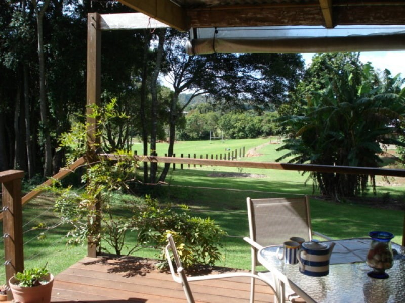 152 Main Western Road, Tamborine Mountain QLD 4272