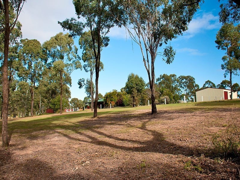 30-40 Dennis Road, Cedar Vale QLD 4285