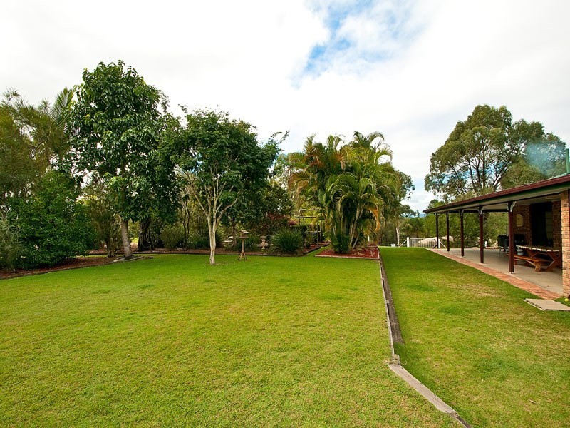 30-40 Dennis Road, Cedar Vale QLD 4285