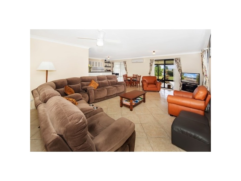 15-19 Sandaver Crescent, Cedar Grove QLD 4285