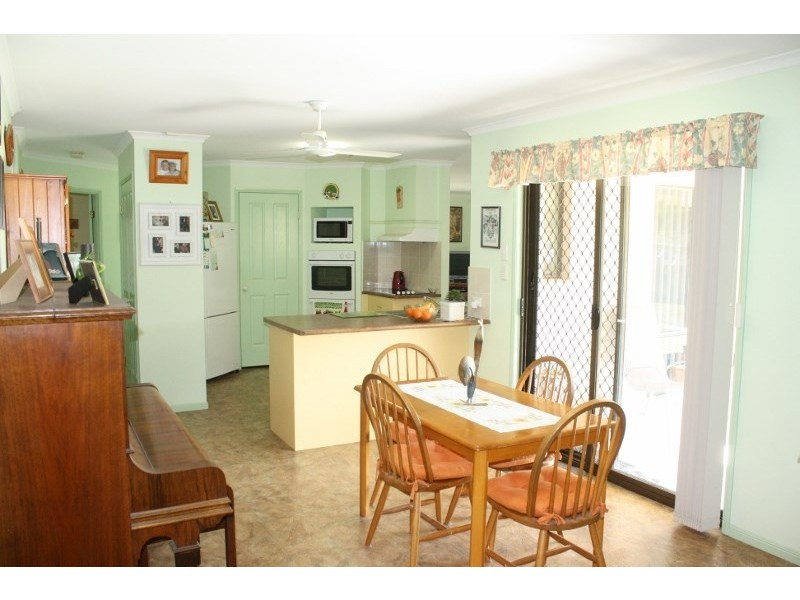 18 Kingsley Drive, Beaudesert QLD 4285