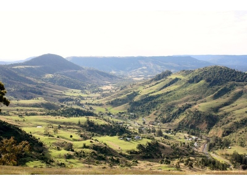 320 Tabletop Road, Illinbah QLD 4275