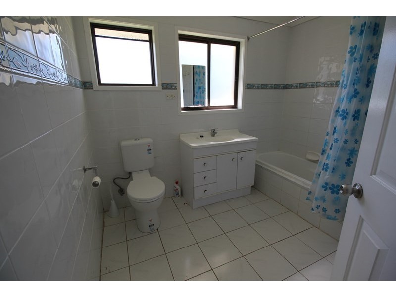 8 Spa Court, Beaudesert QLD 4285