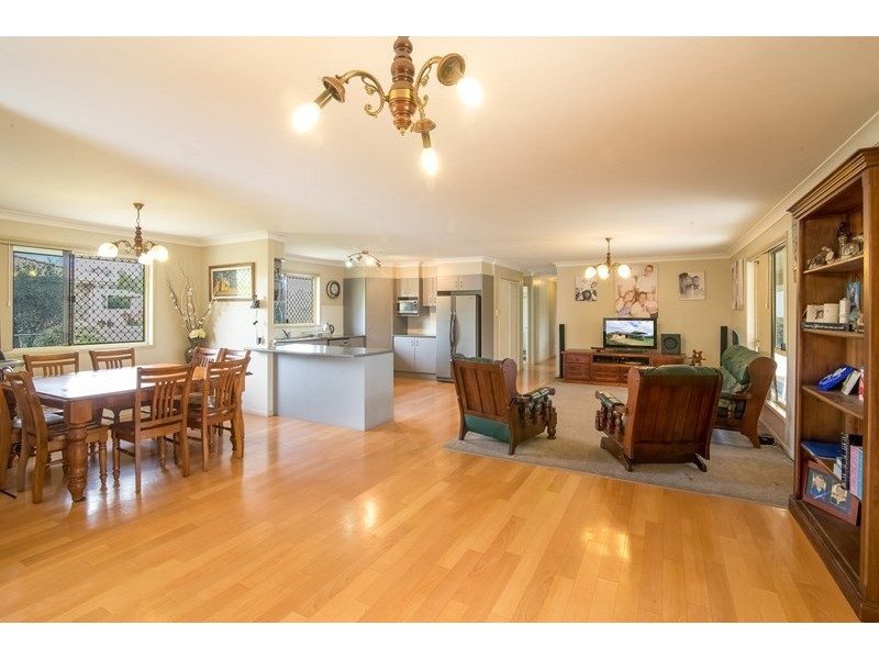 18-22 Aspen Way, Gleneagle QLD 4285