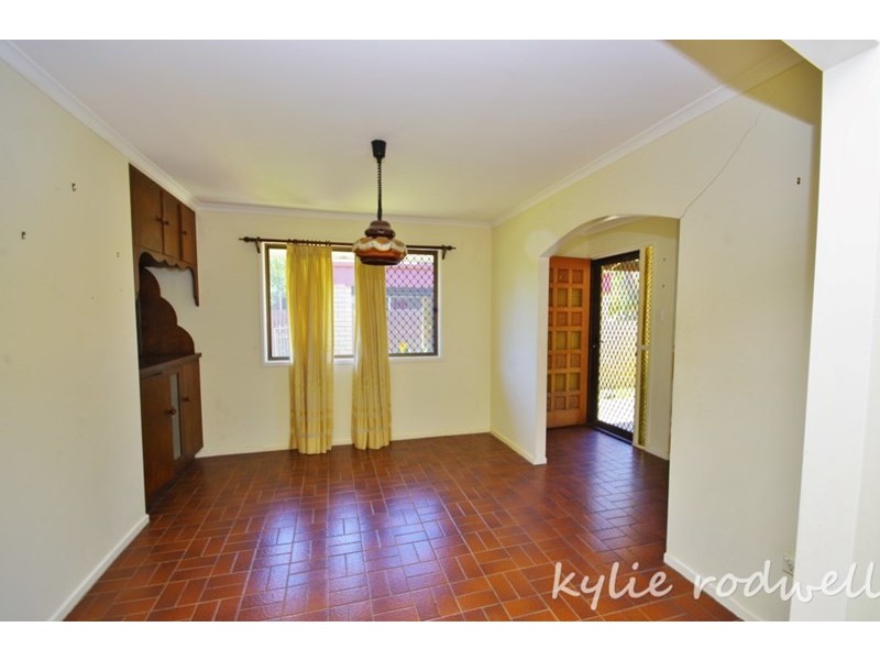 16 Buchanan Street, Beaudesert QLD 4285