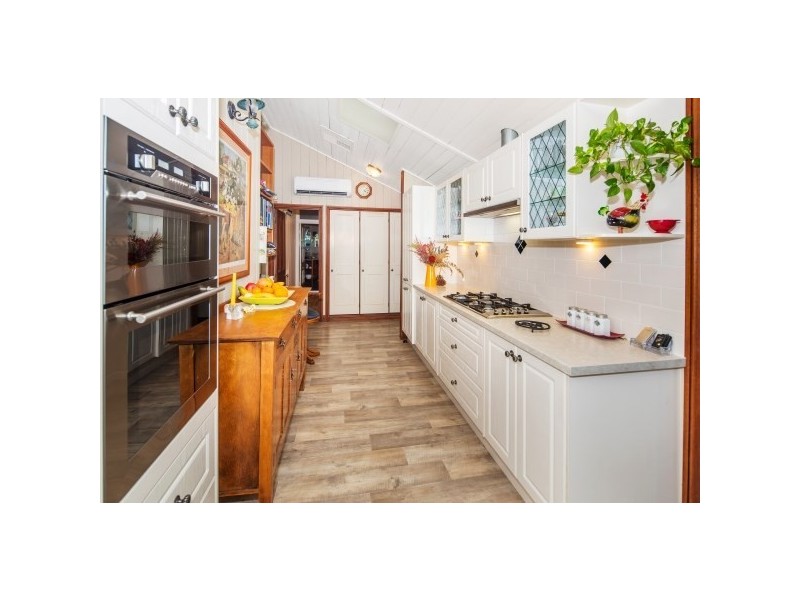 106 The Grange Road, Gleneagle QLD 4285
