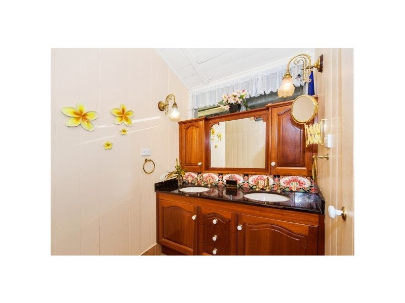 106 The Grange Road, Gleneagle QLD 4285