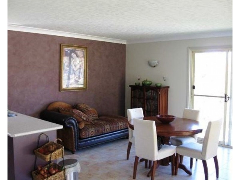 141-143 Scarvell Place, Kooralbyn QLD 4285