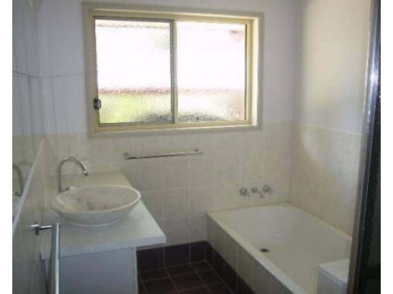 141-143 Scarvell Place, Kooralbyn QLD 4285