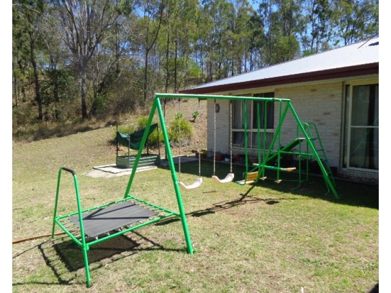 141-143 Scarvell Place, Kooralbyn QLD 4285