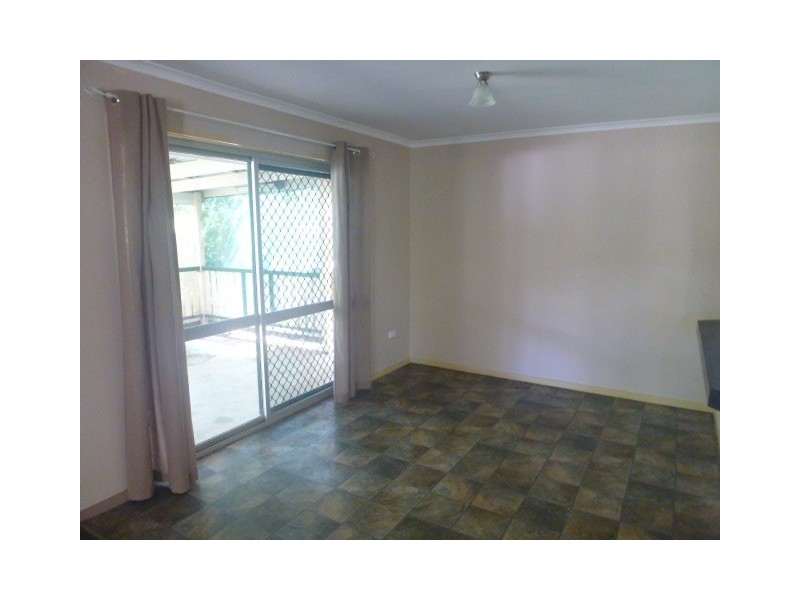 26 Stirling Street, Beaudesert QLD 4285